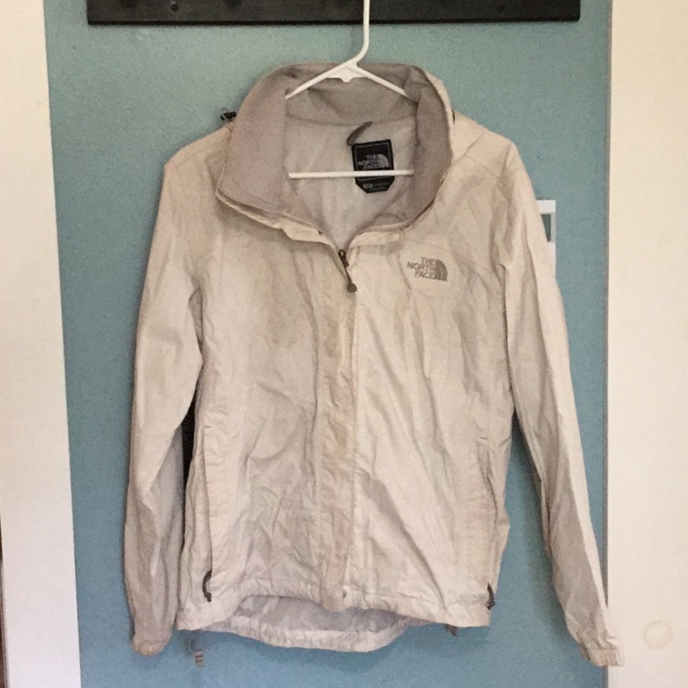 The Northface Women’s Rain Jacket shell